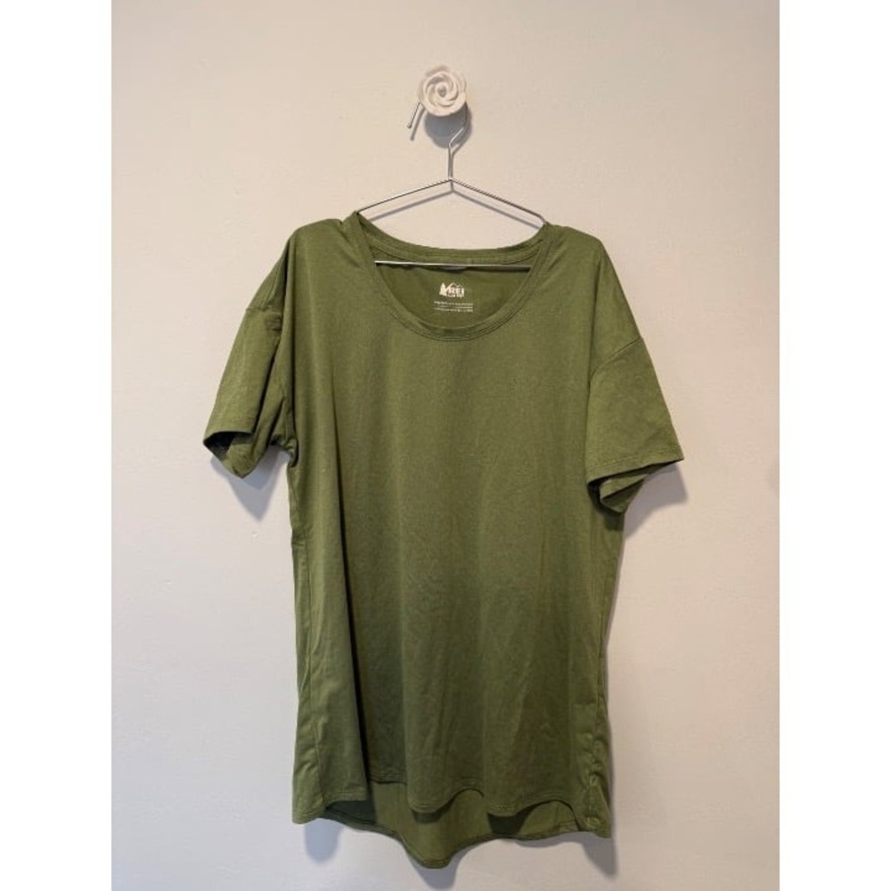 REI Co-op Active Pursuits T Bundle x 3 Size M - Picture 8 of 9